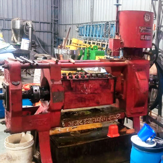 Traditional Mustard Oil Extraction